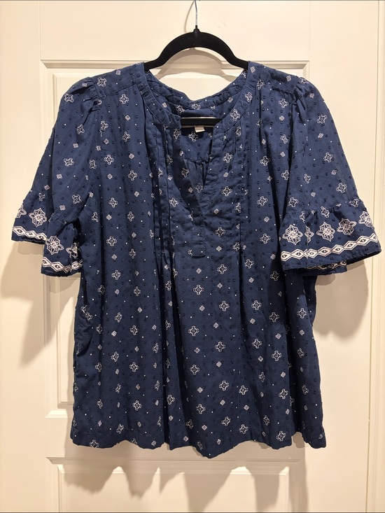 LOFT Tops - Loft Blue Embroidered Cotton Peasant Top